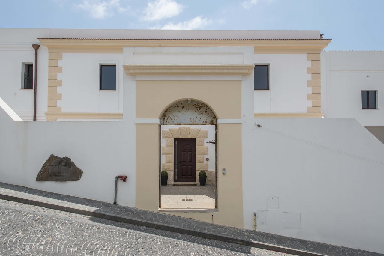 Villa Santadi Экстерьер фото