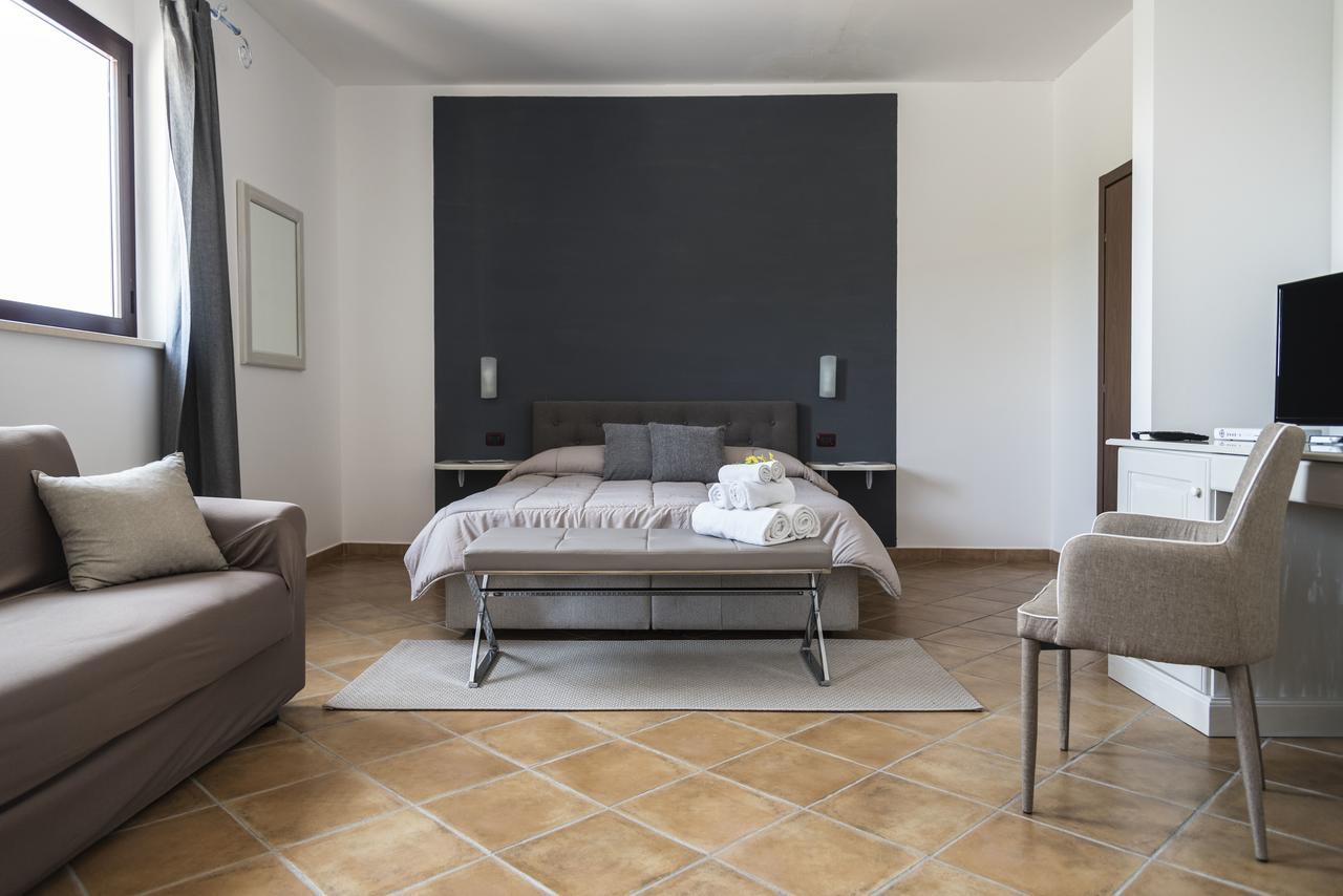Villa Santadi Экстерьер фото